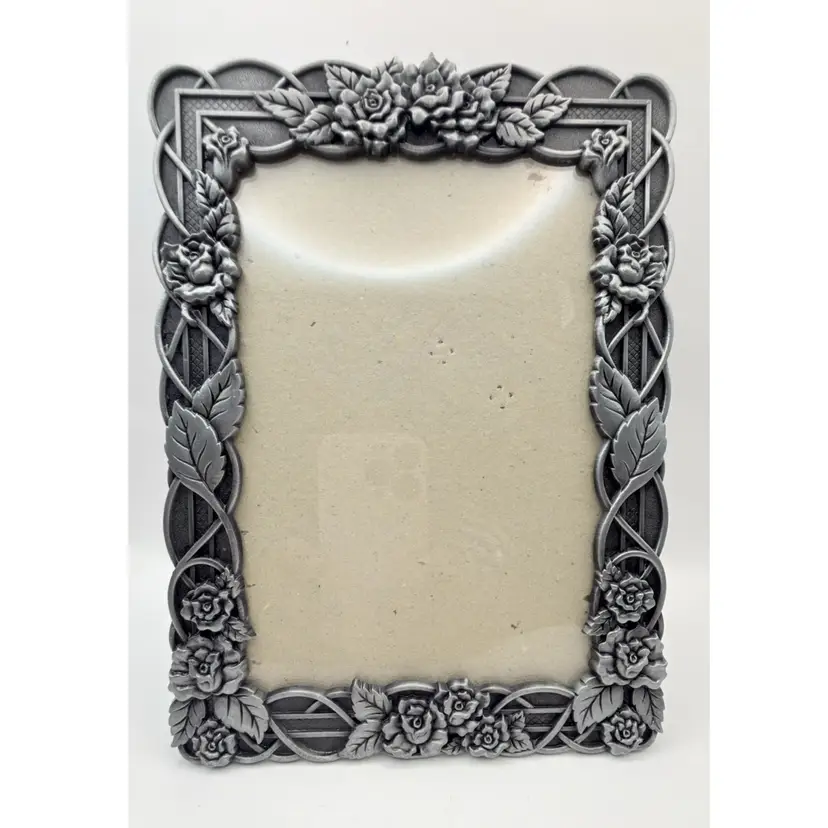 Vintage Victorian Style Metal cast Pewter Frame