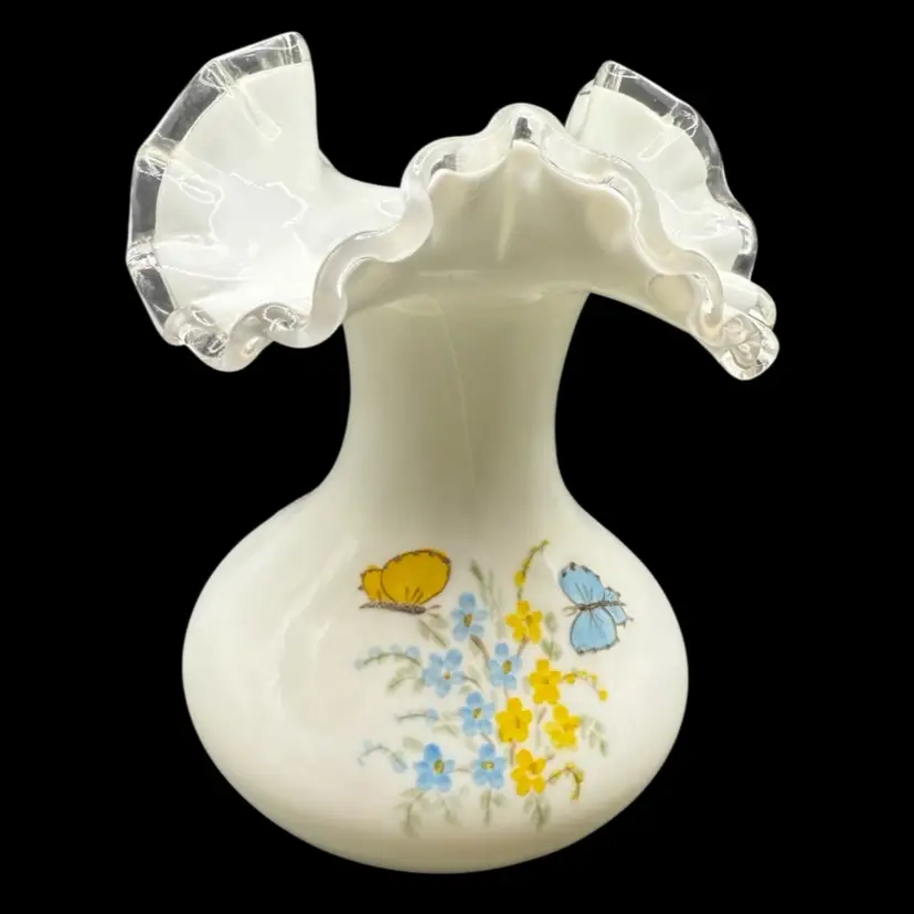 Butterflies Silver crest 7” Vase 7252