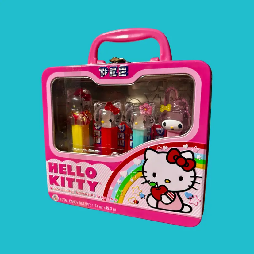 2011 New Sealed Sanrio HELLO KITTY x PEZ 4 Collectible Dispensers, Tin Box