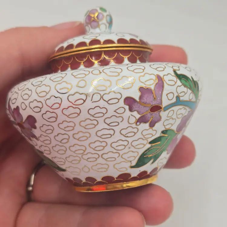 Vintage Mid-Century 3” Chinese Enameled Cloisonné Ginger Jar With Lid Small Pink