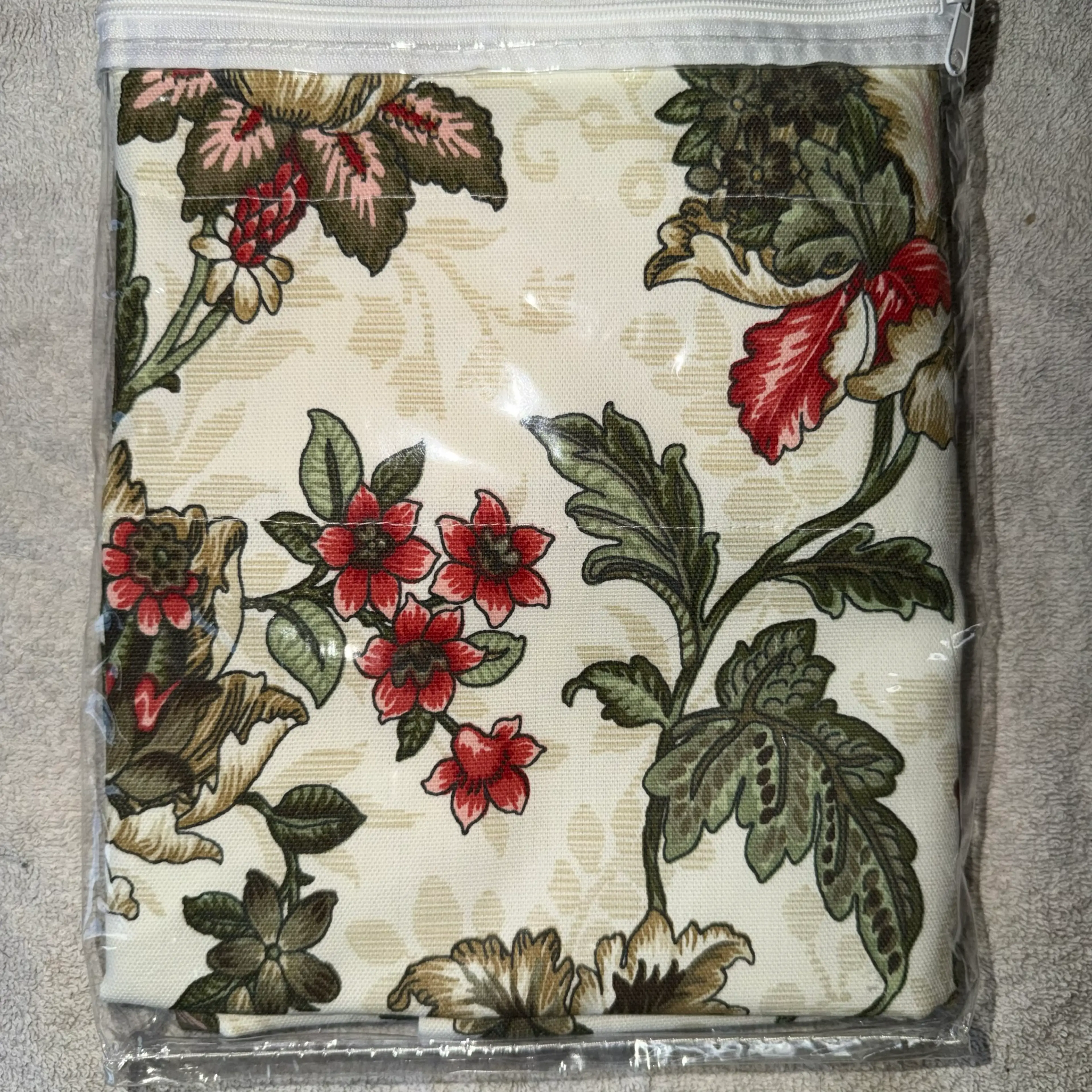 Image 4 of 4