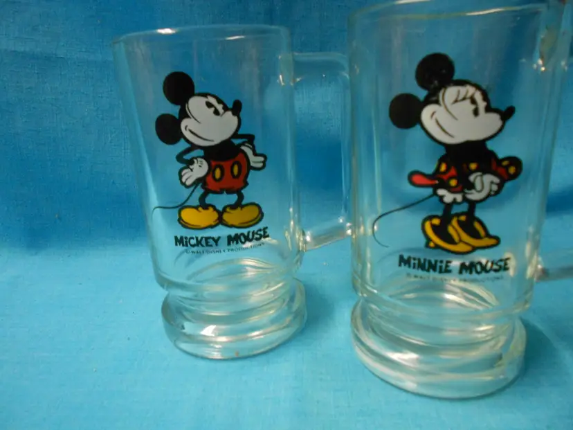 Vtg Lot/2 Walt Disney Productions Mickey & Minnie Mouse Drinking Glasses Mugs w/Handles