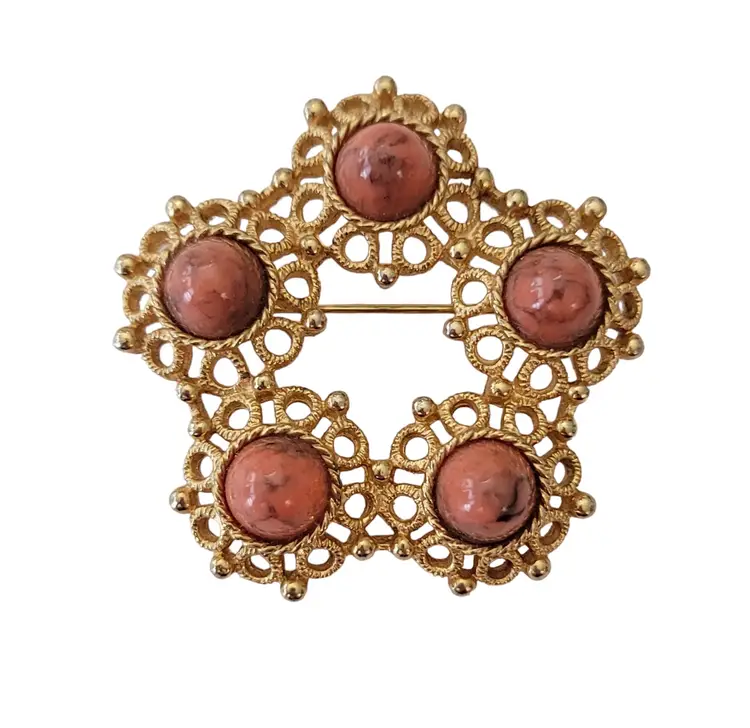 Sarah Coventry Gold Tone Open Star Bullet Lucite Cab Brooch Pin, Signed E654