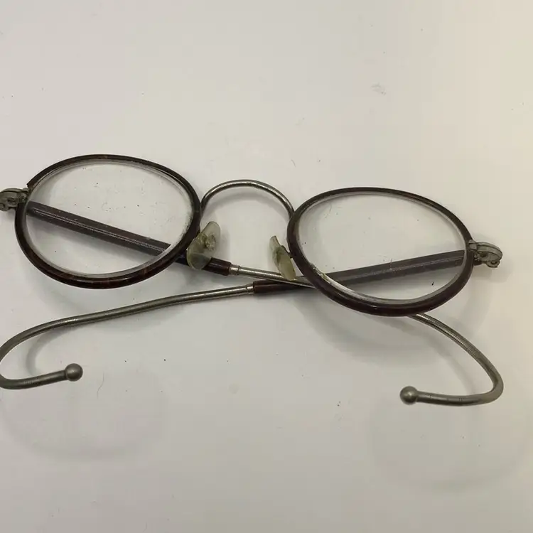Vintage Eyeglasses With Case