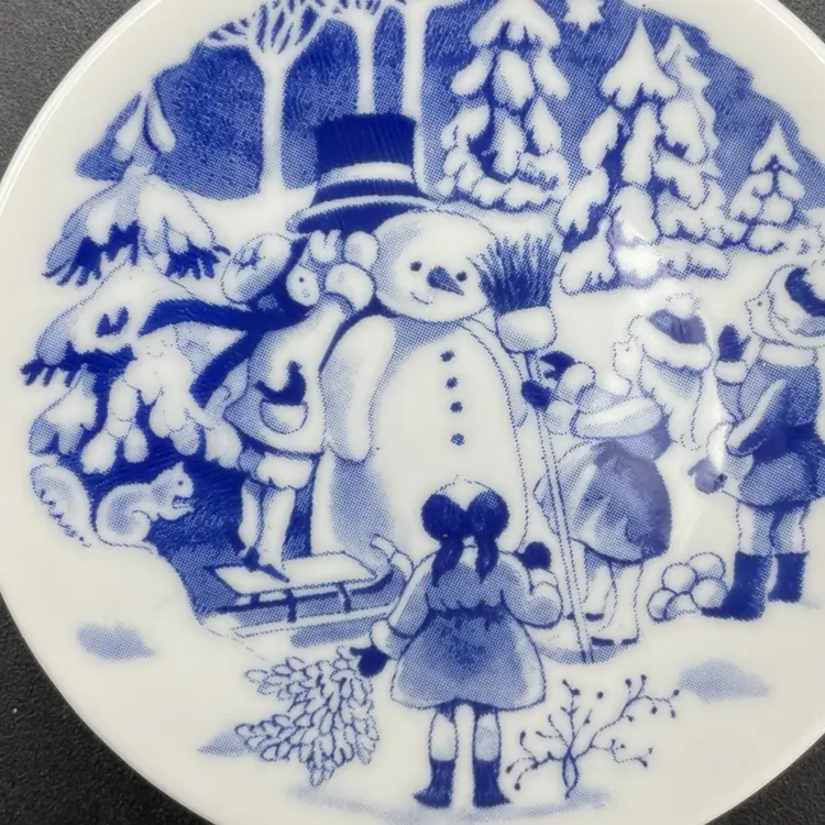 Miniature Royal Copenhagen The Snowman Plate Children's Christmas Collection VTG
