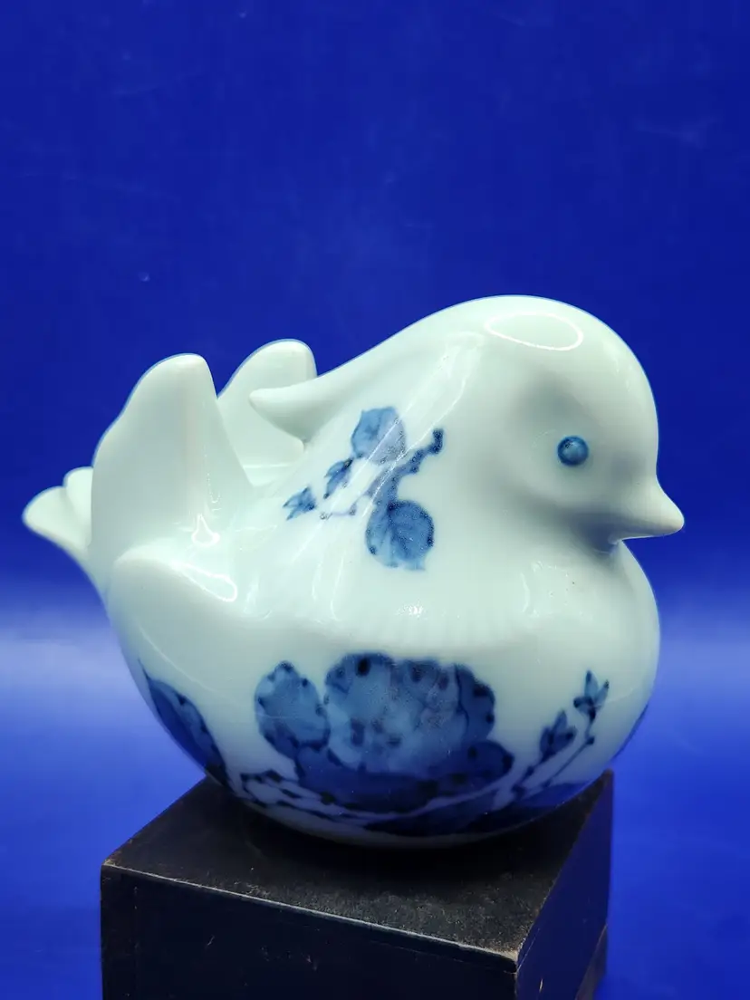 Fitz and Floyd Ceramic Bird with Flowers Figurine