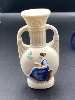 Miniature Vintage Made In Japan Vase 3” Tall 1 1/2” Wide