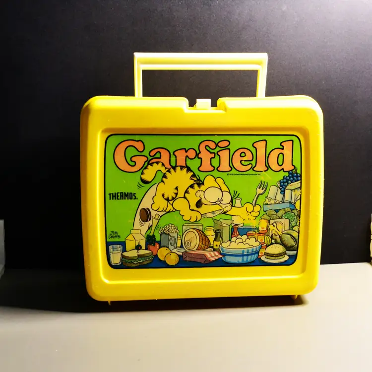 Vintage Garfield Lunch Box With Plush Figure Thermos Brand 1970s