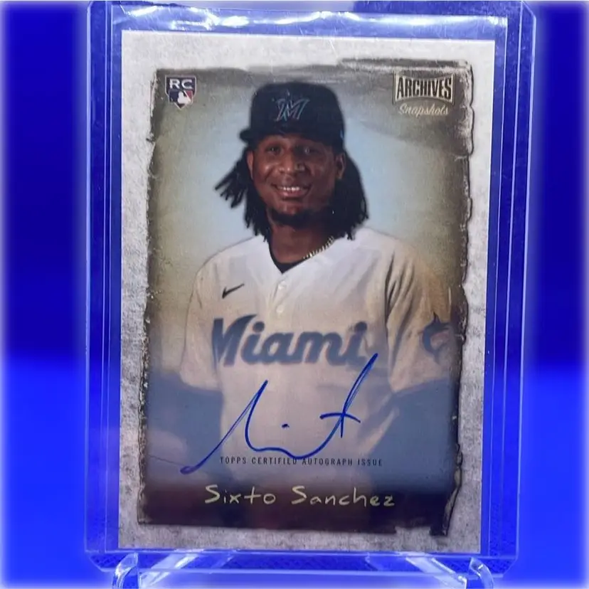 2021 Topps Archives Snapshots Sixto Sanchez RC Auto /50 Miami Marlins