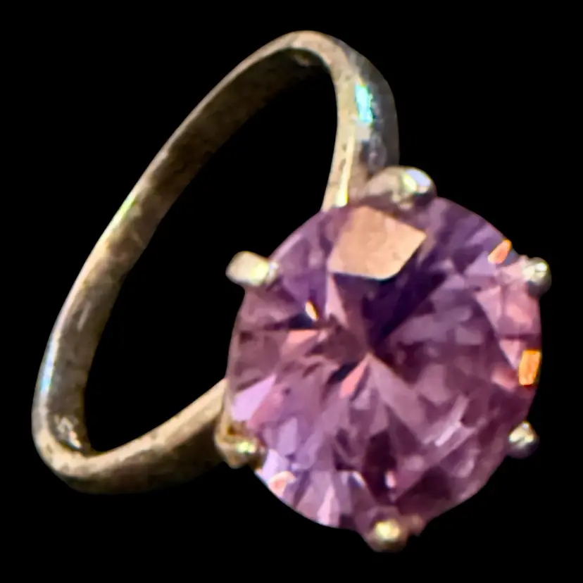 Sterling Silver .925 Purple Rhinestone Ring Size 9