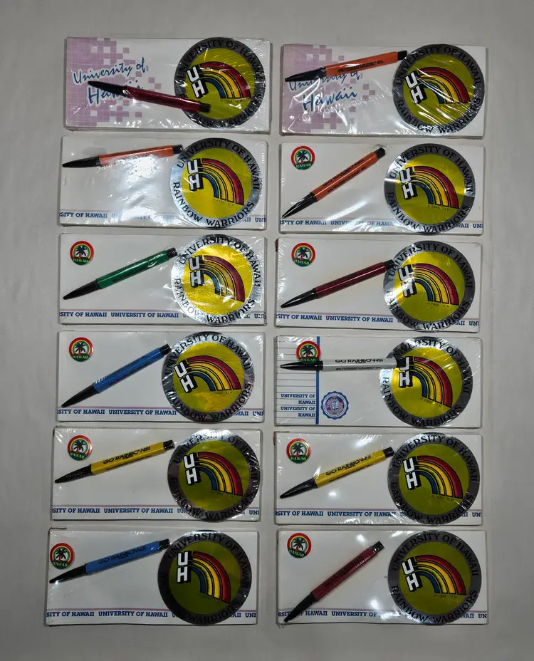 Lot of 12 Vintage University of Hawaii Rainbow Warriors Pen Sticker & Envelopes Set 1980s