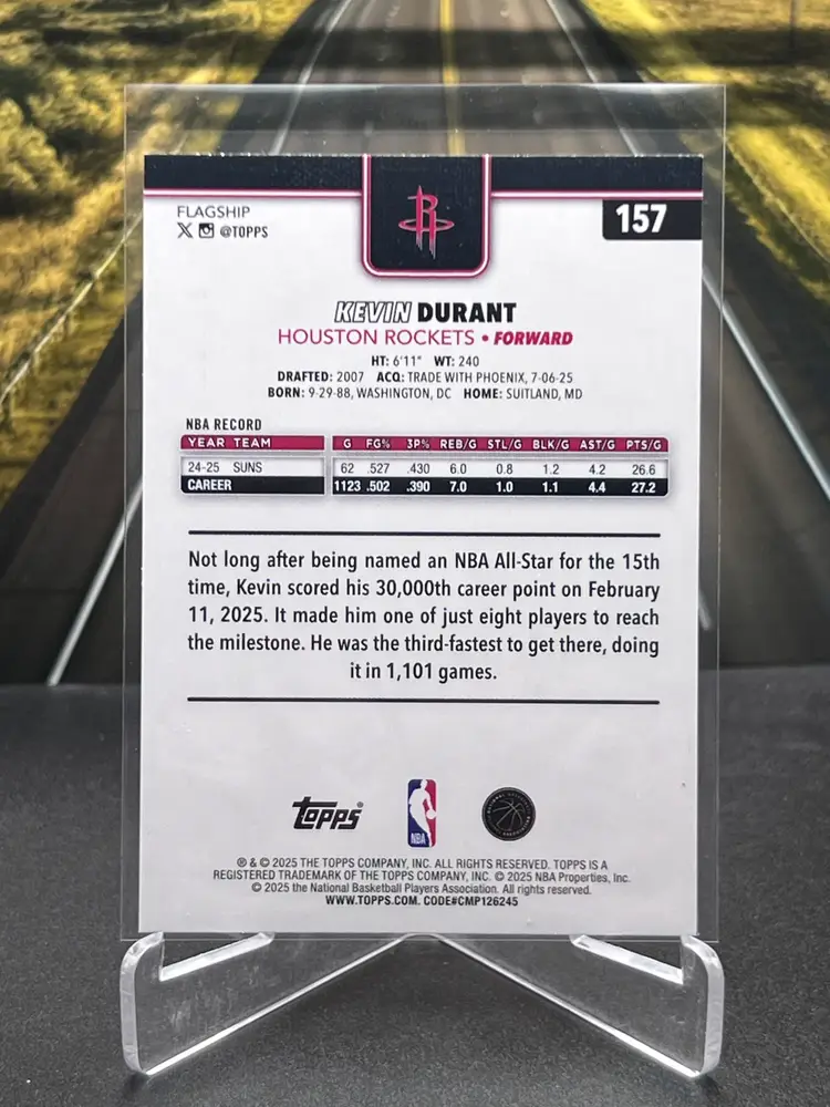 Kevin Durant 2025 Topps Team Logo Border SP