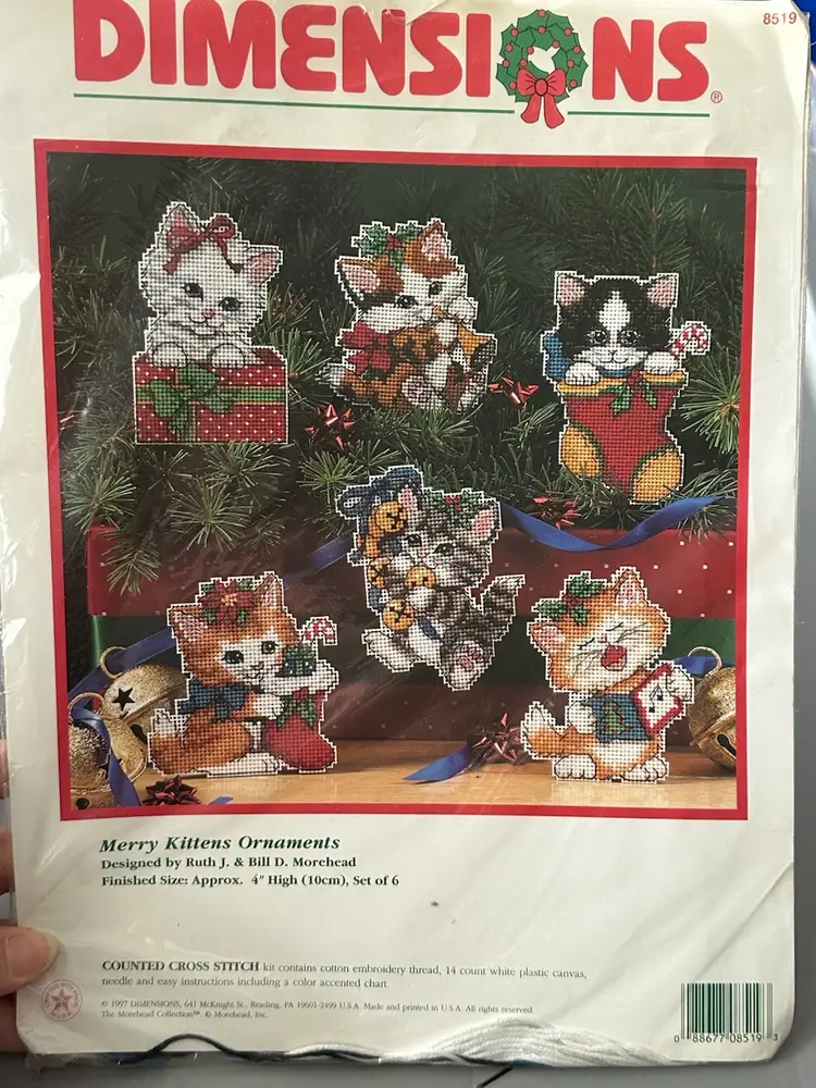 Vintage Dimensions Counted Cross Stitch Kit 8519 Merry Kittens Ornaments Makes 6