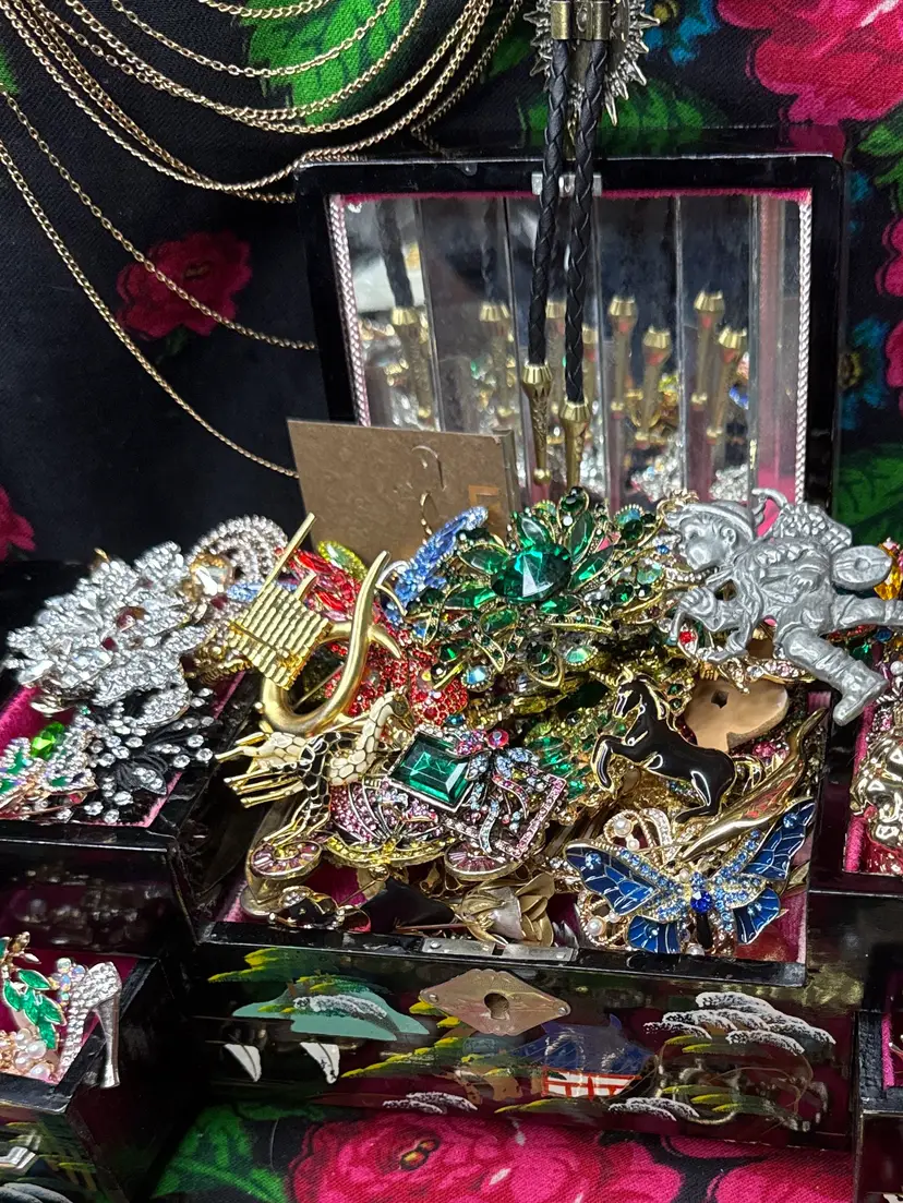 Livestream thumbnail