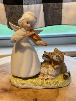 Vintage Enesco Porcelain Angel Girl Playing Violin w/ Raccoons Figurine 4.5"