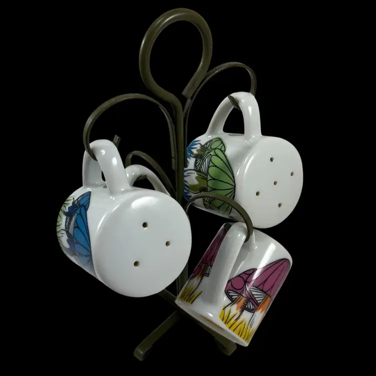 Groovy Colorful Ceramic Mushroom Salt And Pepper Shakers On Metal Hanger, Set Of Four, Groovy Vintage Mushroom Seasoning Shakers, Vintage Kitsch Kitchen Decor, Made In Japan