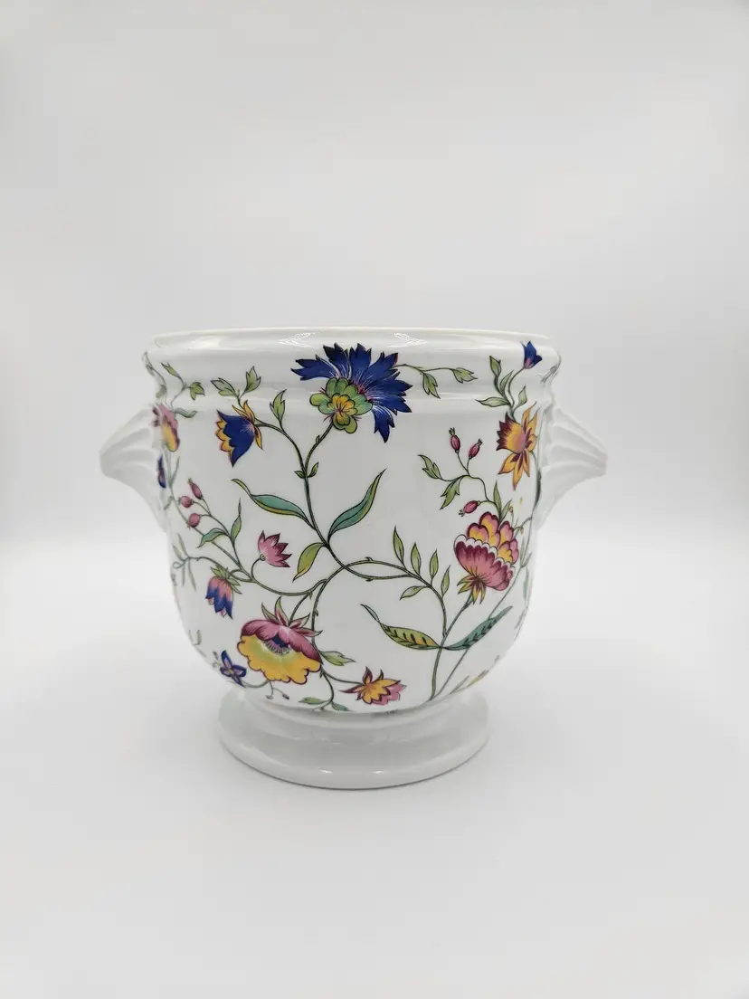 #TR36 Towle Presents Royal Limoges Adriana Cachepot