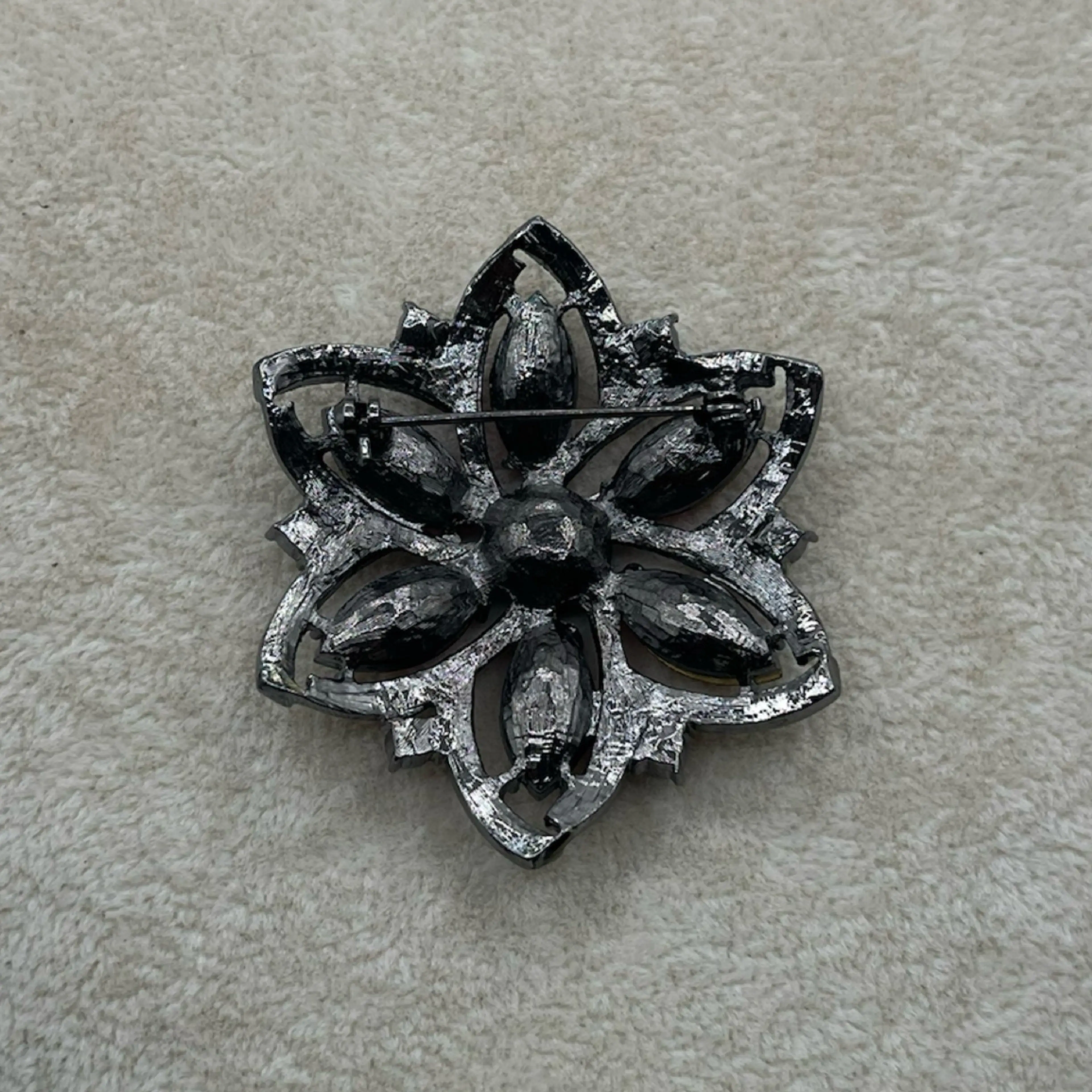 Image 2 of 3