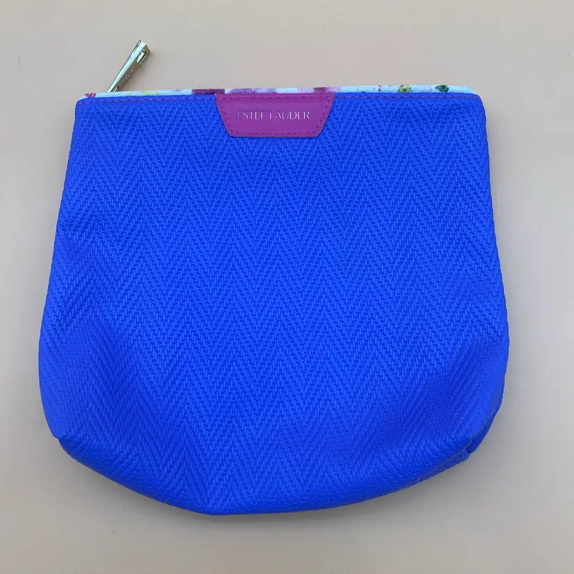 Estee Lauder Purple Cosmetic Bag - 8"x7" - Zip-Closure