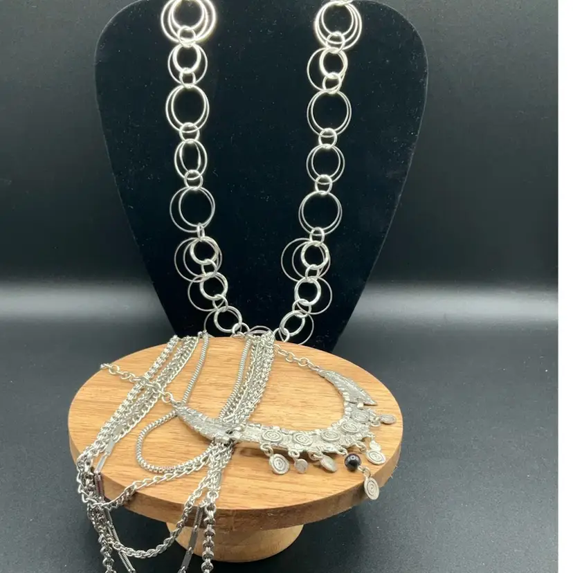 Z.3 Silver toned Necklace Bundle #100A