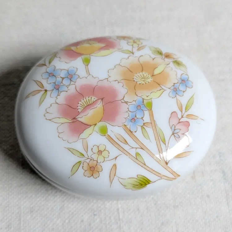 Takahashi Floral Trinket Box