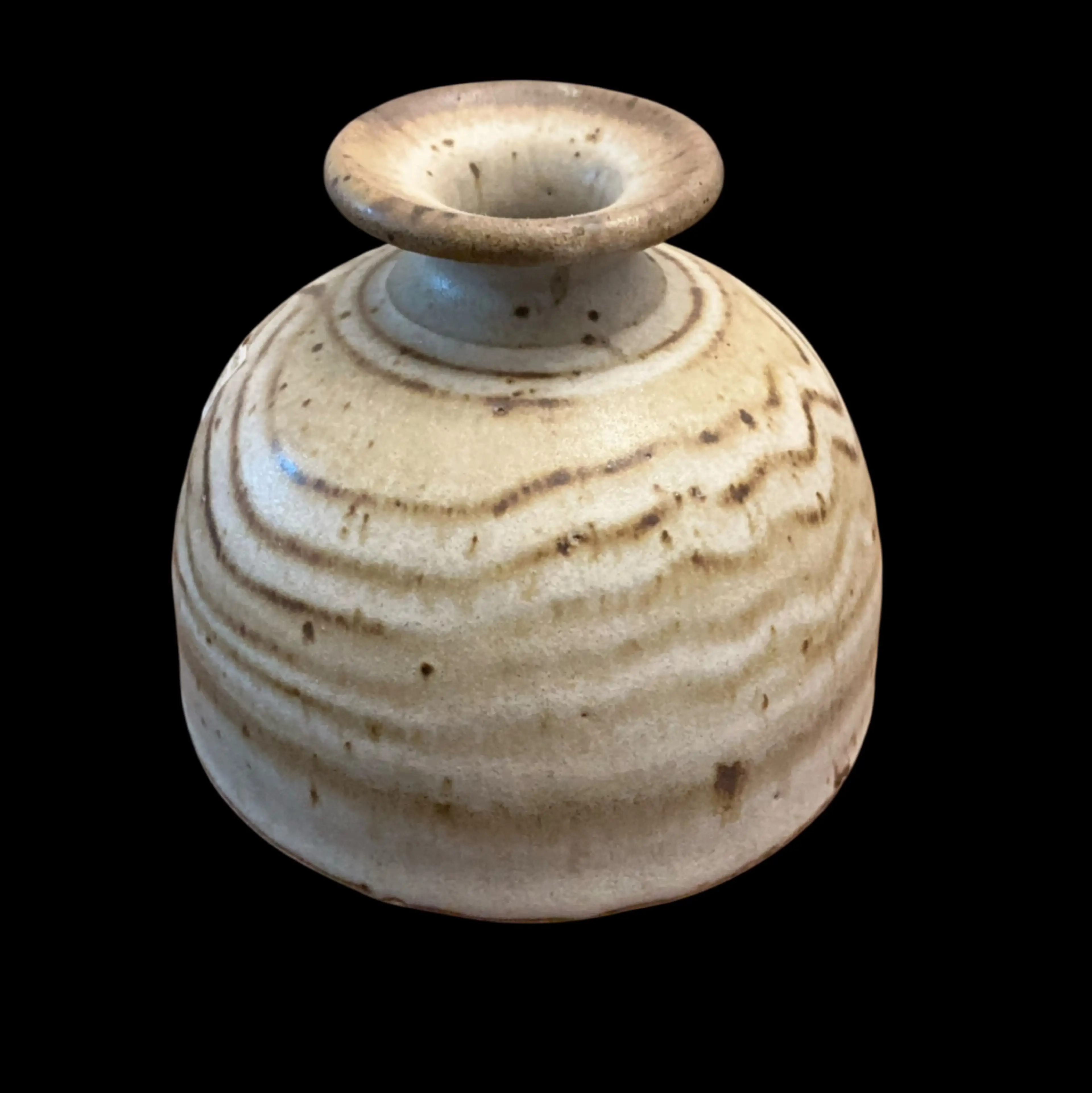 Image 2 of 7