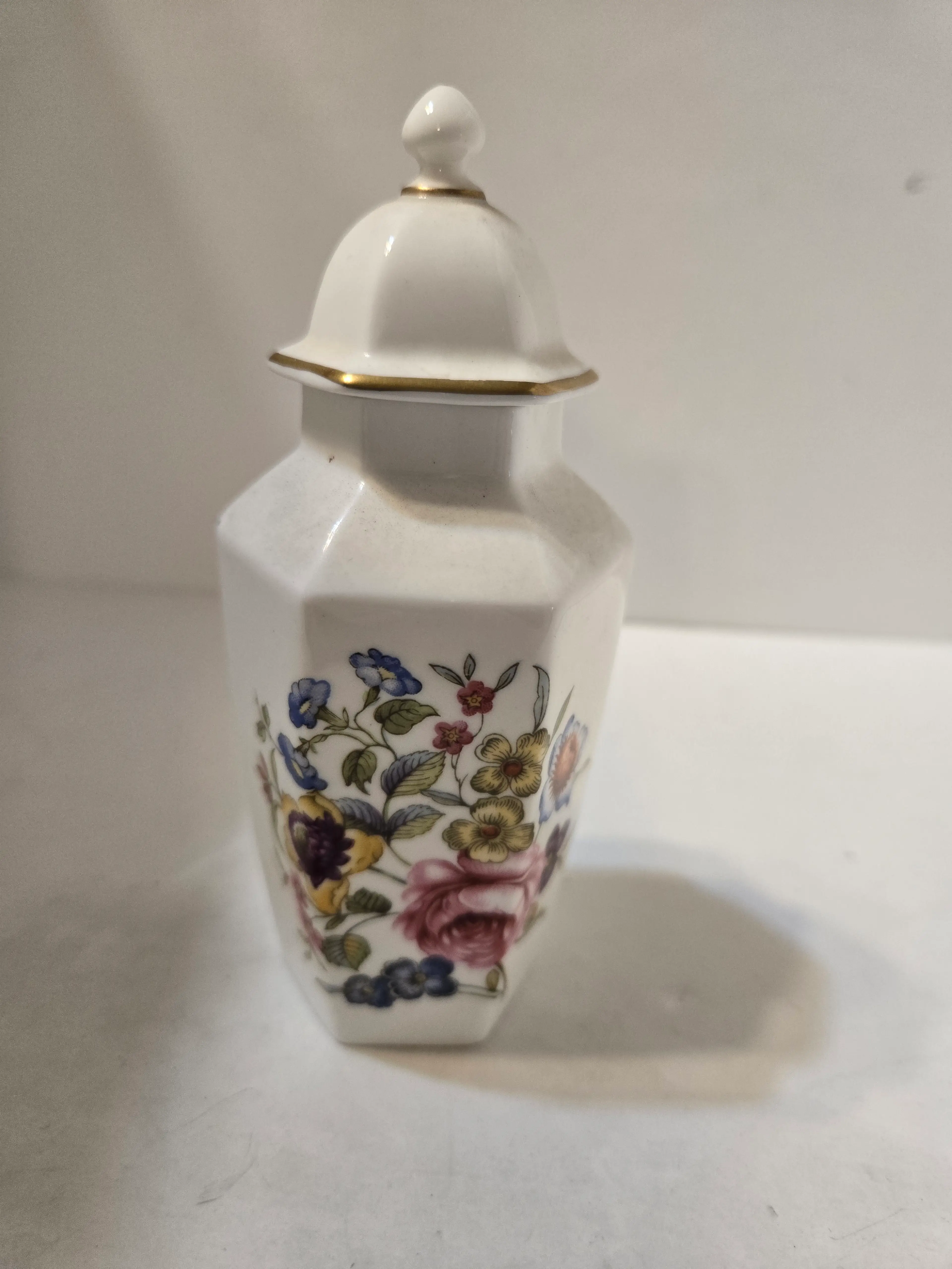 Image 1 of 5
