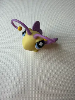 Hasbro Butterfly For Little Pet Shop Toy