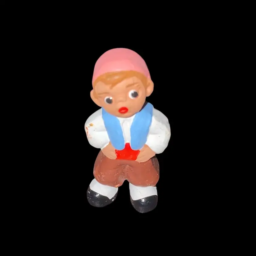 #16- 40% Off Sale-Vintage Red Clay Mud People Figurine From Mexico As Shown 2" (was $5)