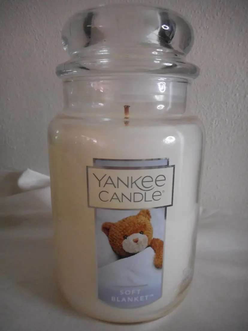 New Yankee Candle Soft blanket 22 oz Large Jar