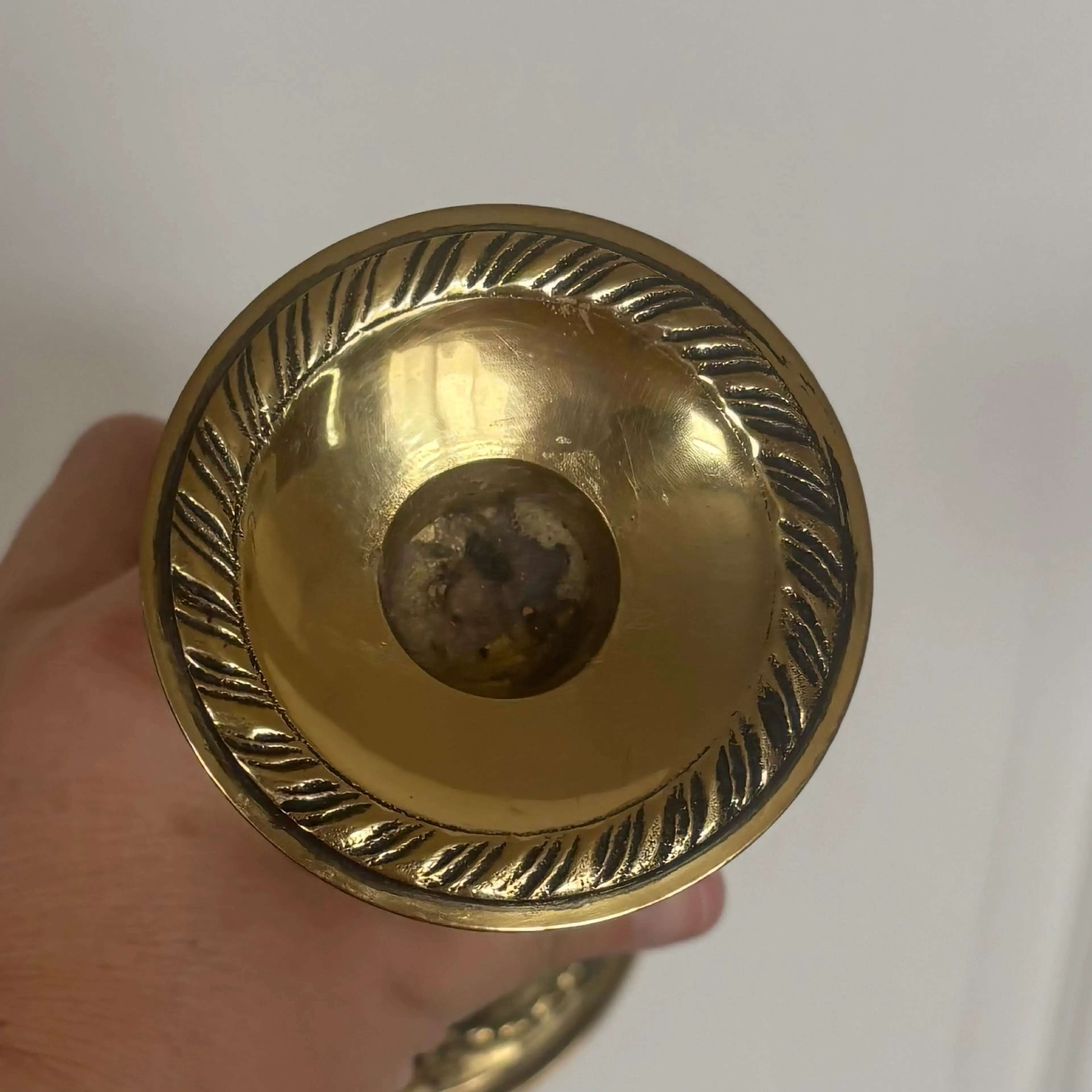 Image 2 of 2