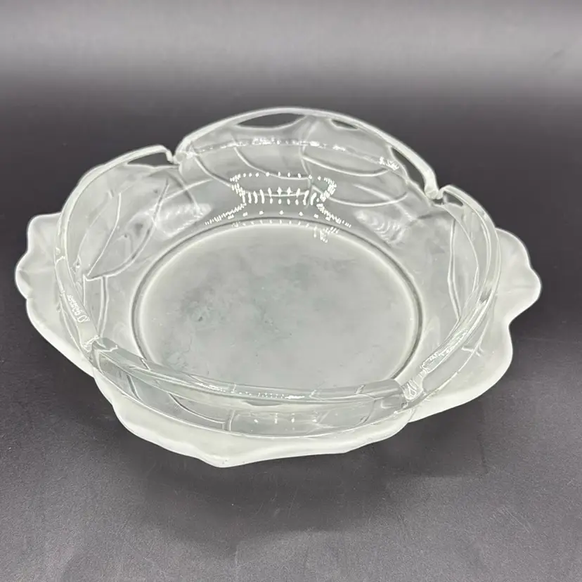 Viking Epic Leaf Clear Satin Glass Large Ashtray HTF