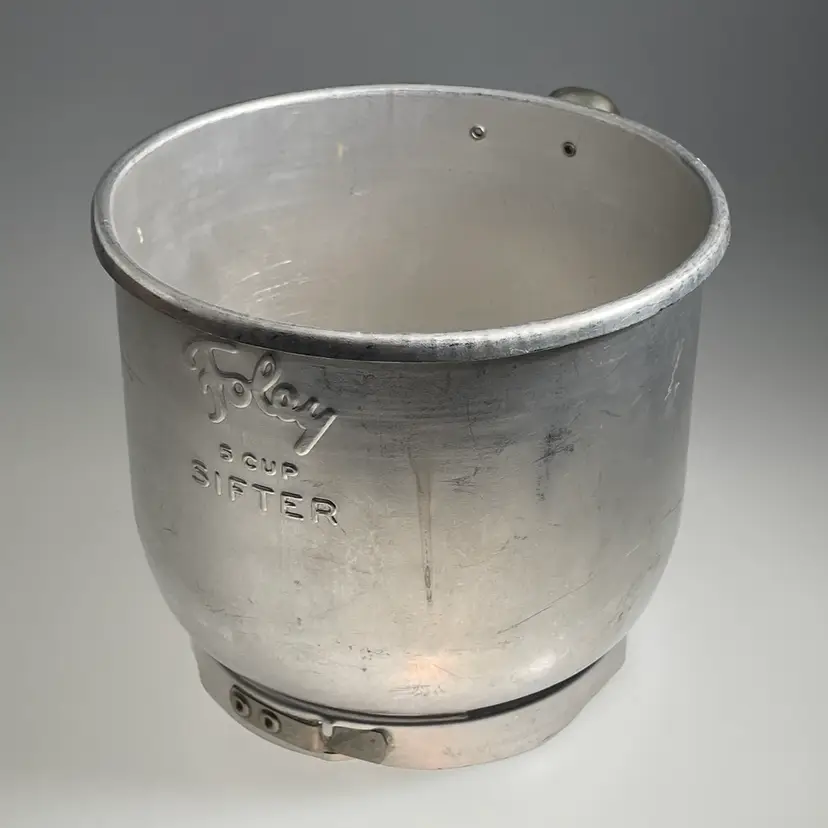 Foley 5 Cup Flour Sifter Aluminum Vintage 1950s Country Kitchen Farmhouse Decor