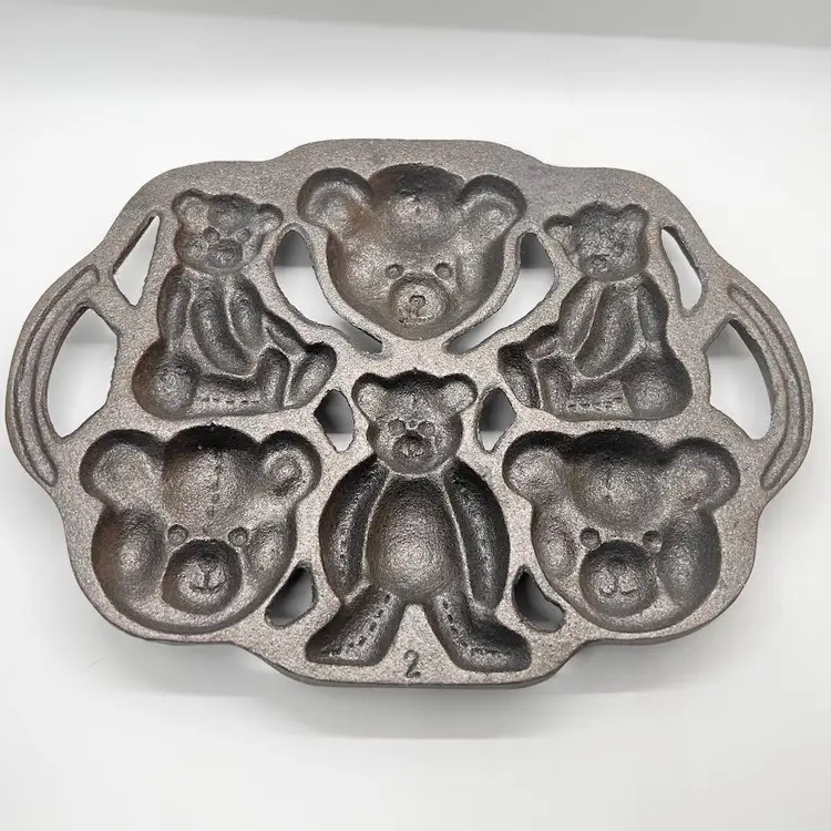 Vintage Cast Iron Teddy Bear Mold Trivet