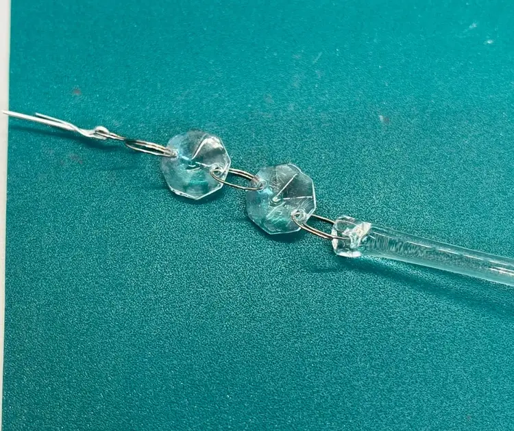 Glass ‘Raindrops’ Double Bauble Qty 11