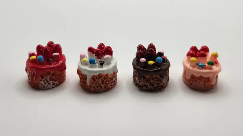 9/16" W Resin Birthday Cakes - Set of 4