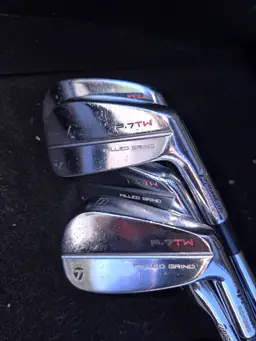 (RARE) TIGER WOODS P-7 "TW" TaylorMade Golf Club Iron Set, 4 -9 & PW, Stiff shaft $1,500