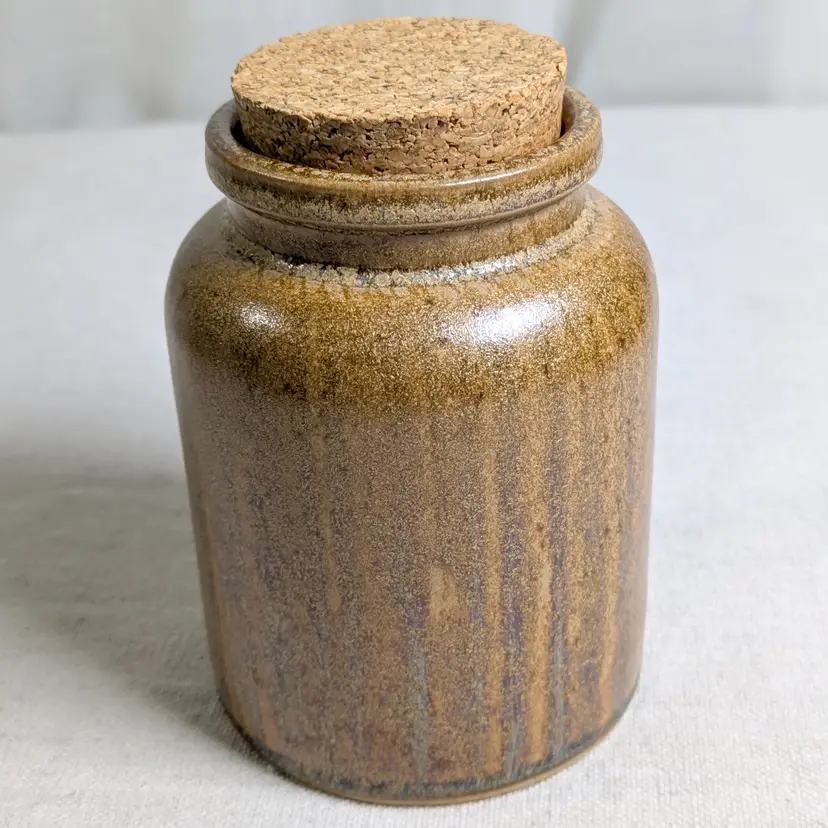 Small Pottery Jar - Amazing Glaze