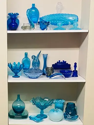 Blue glass Pop Up With Claudine