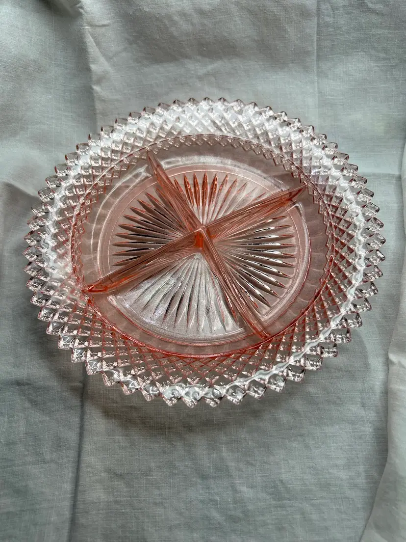 Pink Miss America 4 Part Divided Relish Dish by Anchor Hocking / Circa 1935 - 1938