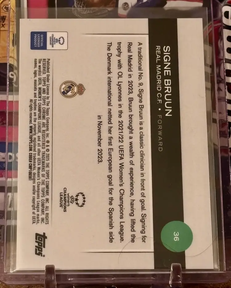 Signe Bruun 2024/25 Topps Chrome UWCL Green /99 Real Madrid Denmark Soccer Card