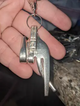 Fingers crossed keychain