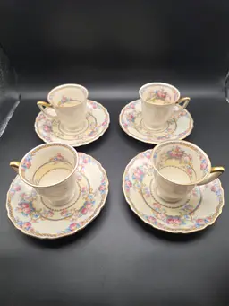 Bavaria Thomas Ivory "Wakefield" Demi Teacups and Saucers