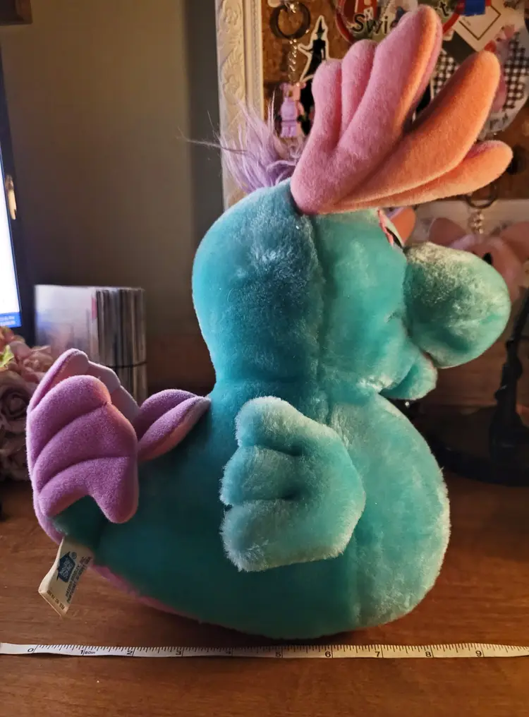 Vintage Mooseal - Wuzzles Plush c.1984