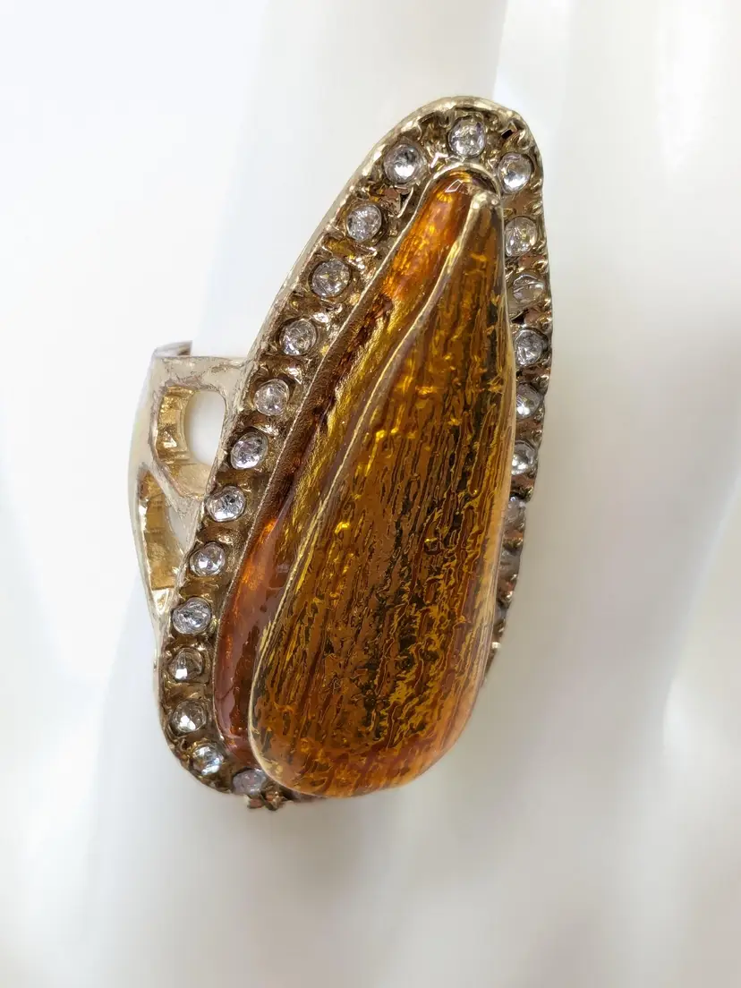 Amber Color Glass Teardrop Fashion Ring Rhinestones Gold Tone