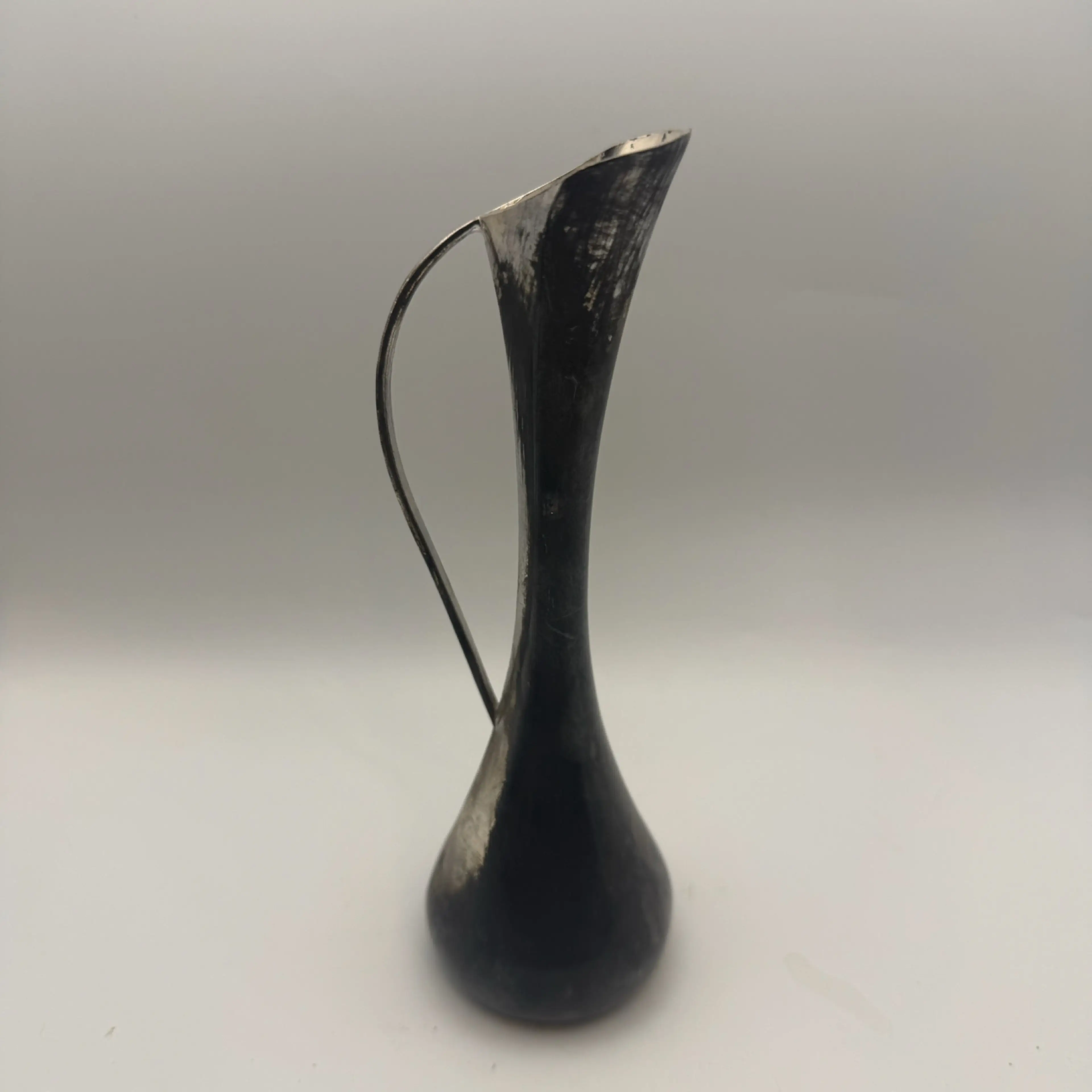 Image 3 of 5