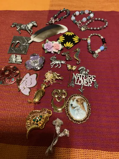 Jewelry And More With Vinesvintage 