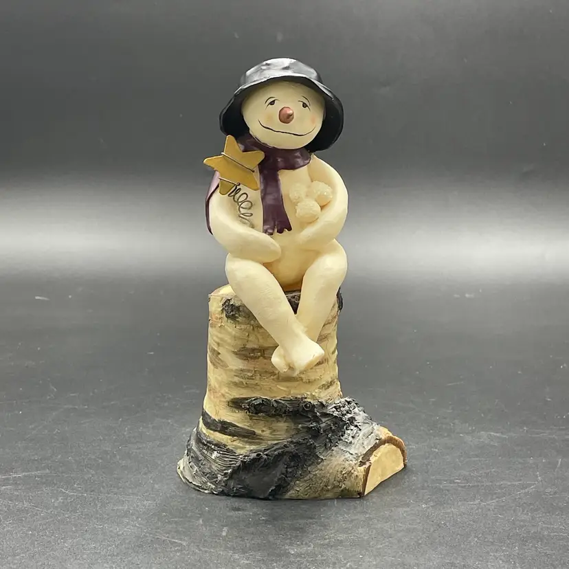 EFY Mittens & Mufflers EY853 Snowman Fritzie on Tree Stump Winter Figurine Signed