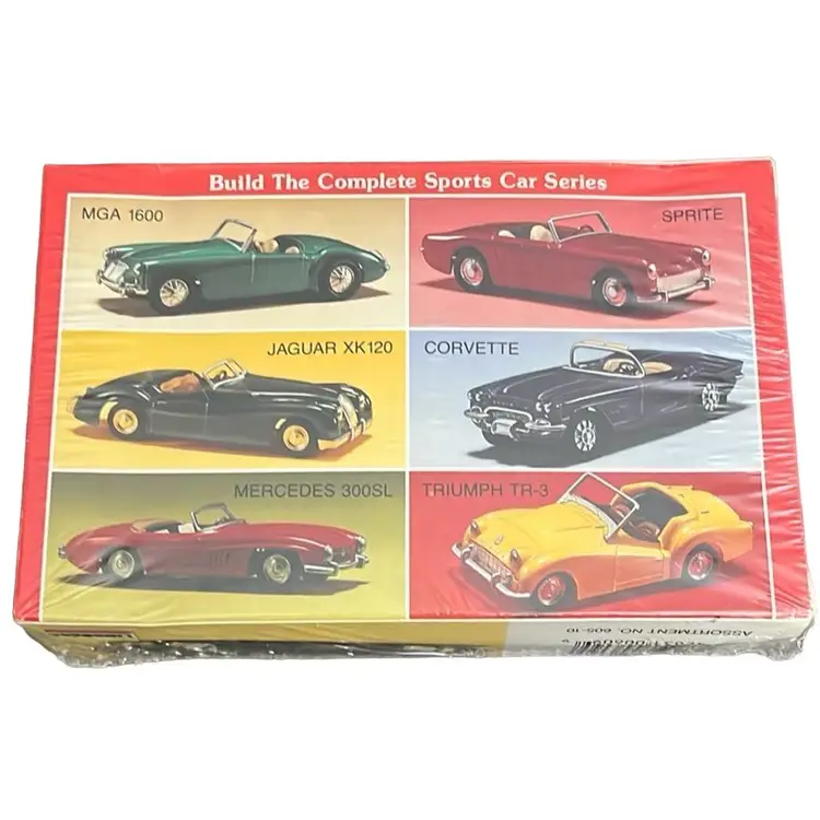 Vintage Lindberg Jaguar XK120 1/32 Plastic Model Kit 1987 New