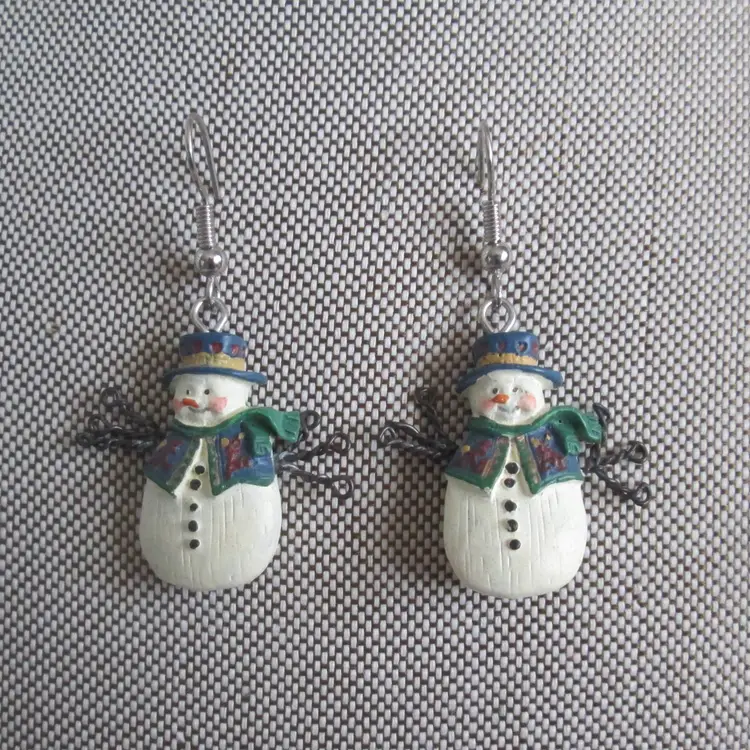 Vintage Classic XMAS Snowman Dangle Pierced Earrings